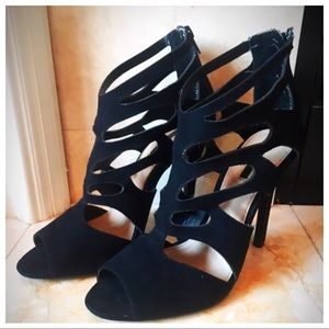 Black Zip-Up Cutout Heels